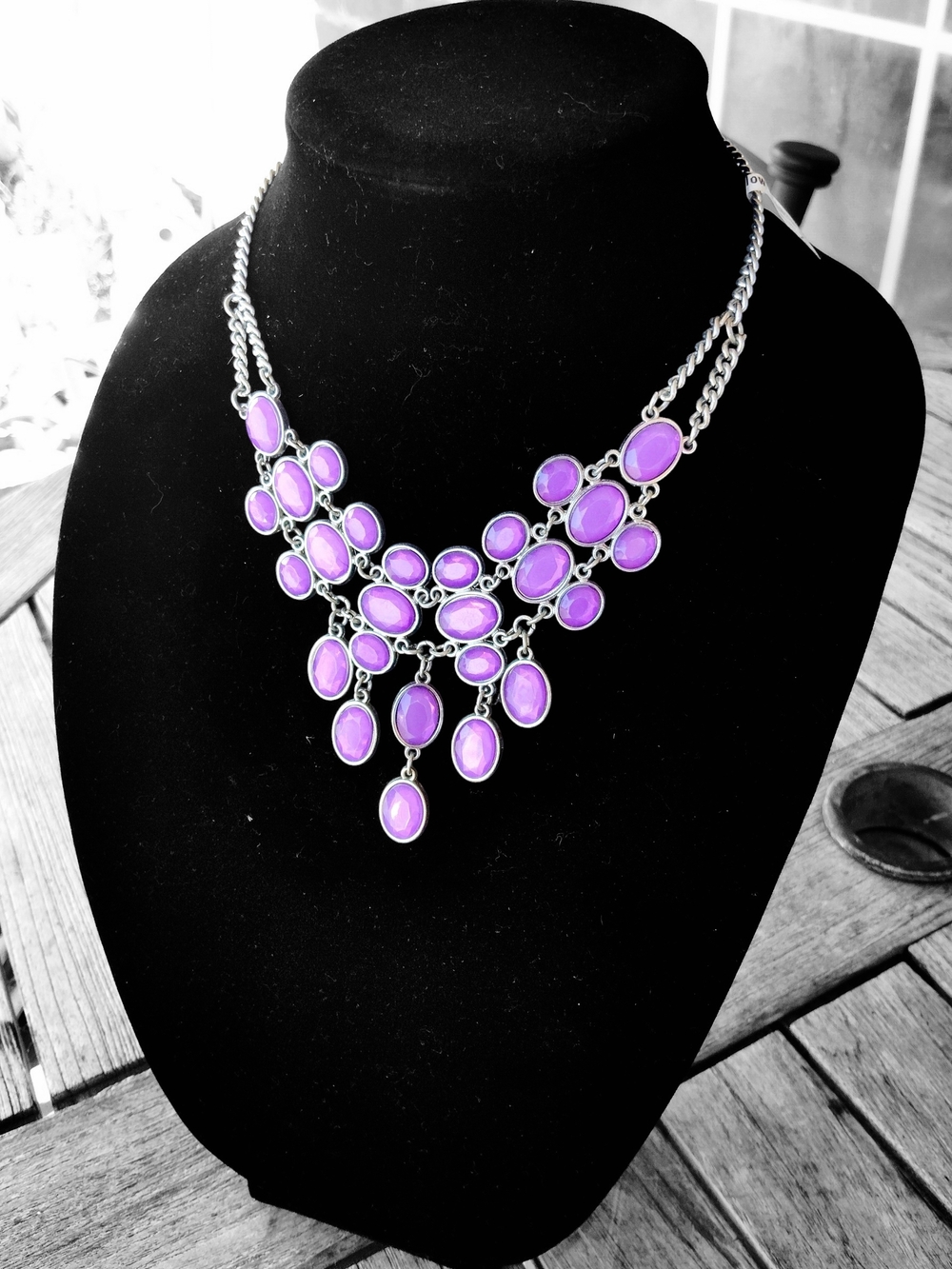 Serene Gleam Purple Necklace